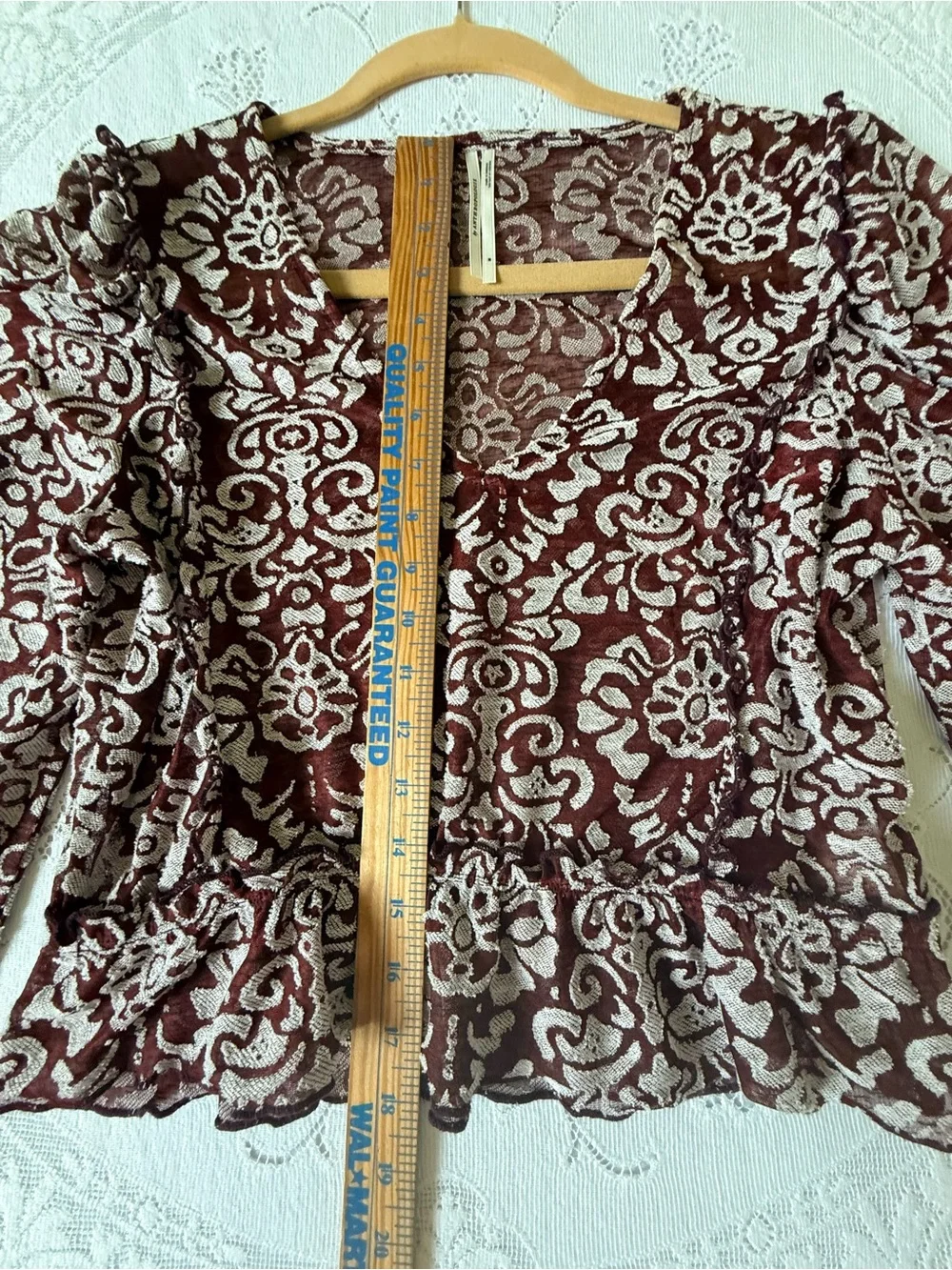 Anthropologie Burgundy Damask Ruffle Crop Top Blouse Medium Balloon Sleeve